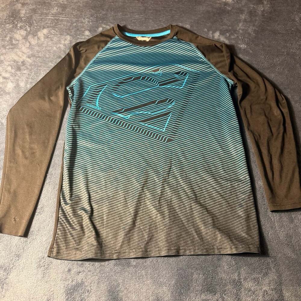 DC Comics Superman Long Sleeve Shirt
